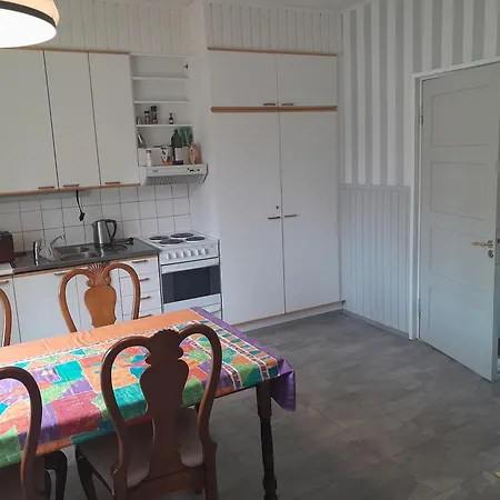 Chalet Saunallinen Talo 5-tien Varrella, Yksityinen Ranta Hyrynsalmi